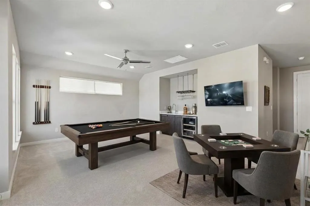 4151 Woodbine Lane