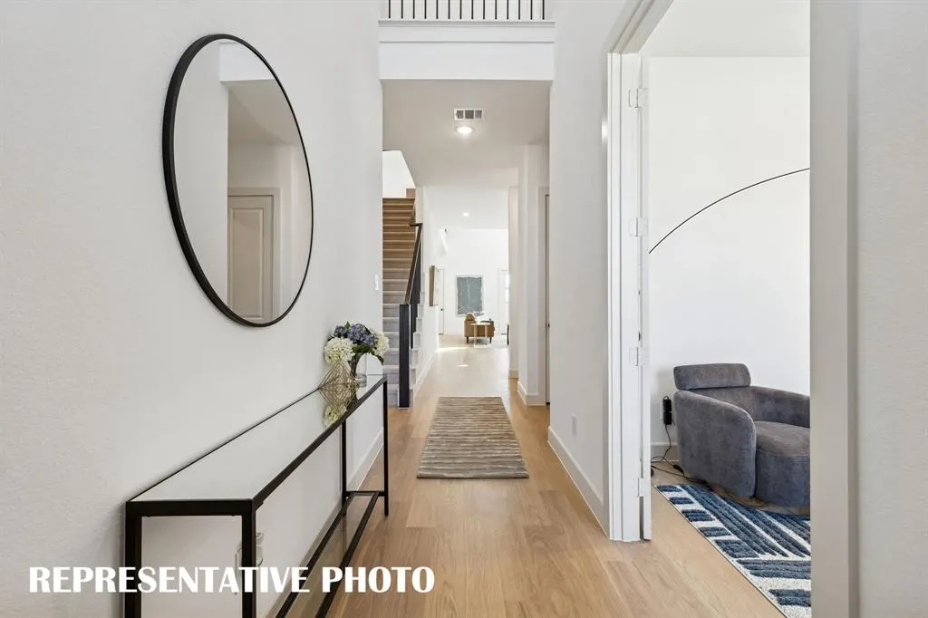 1306 Misted Mews