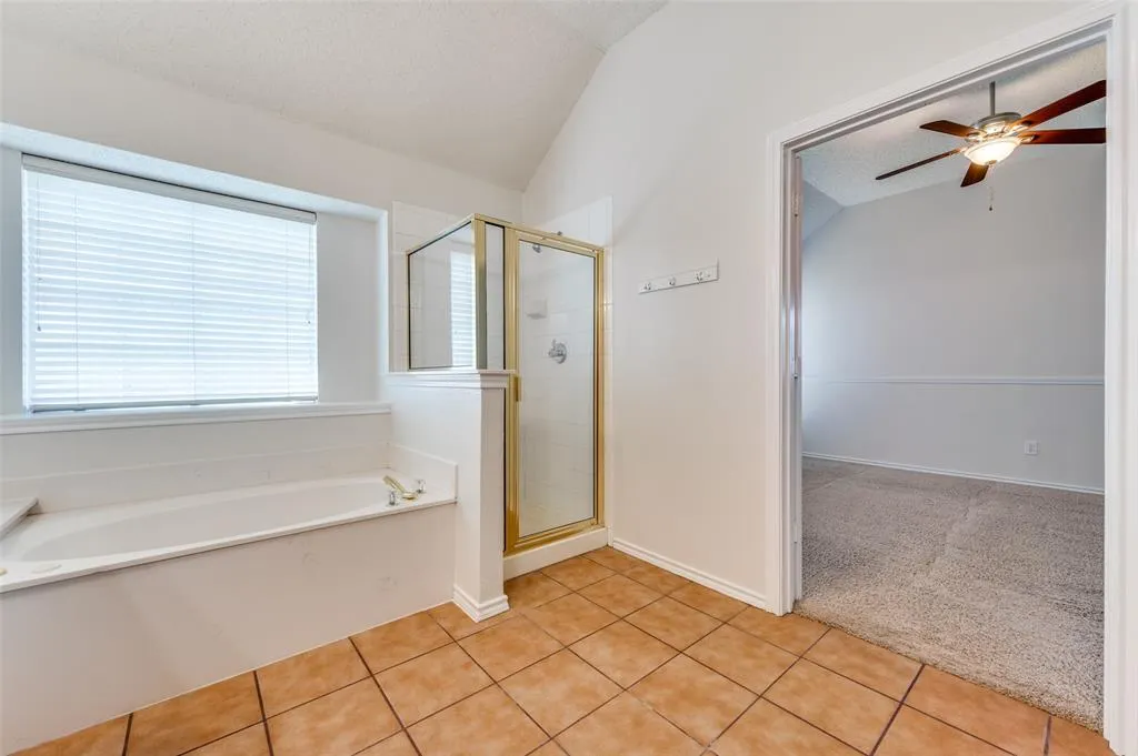 10121 Cambridge Drive