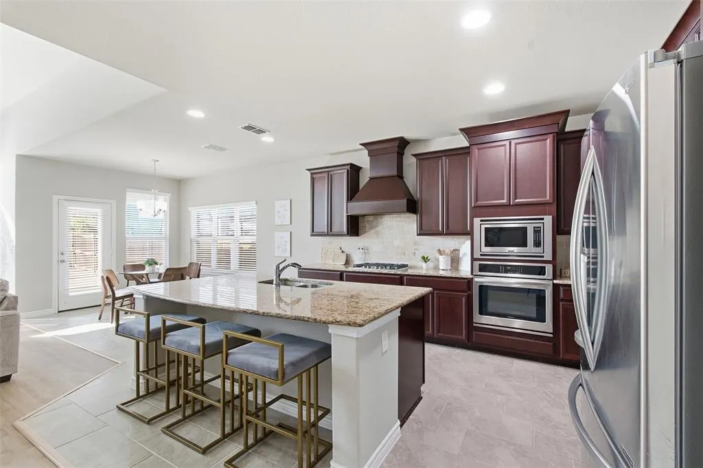 1112 Lake Cypress Lane