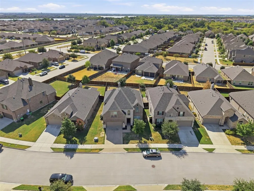 1112 Lake Cypress Lane