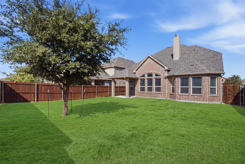 1112 Lake Cypress Lane