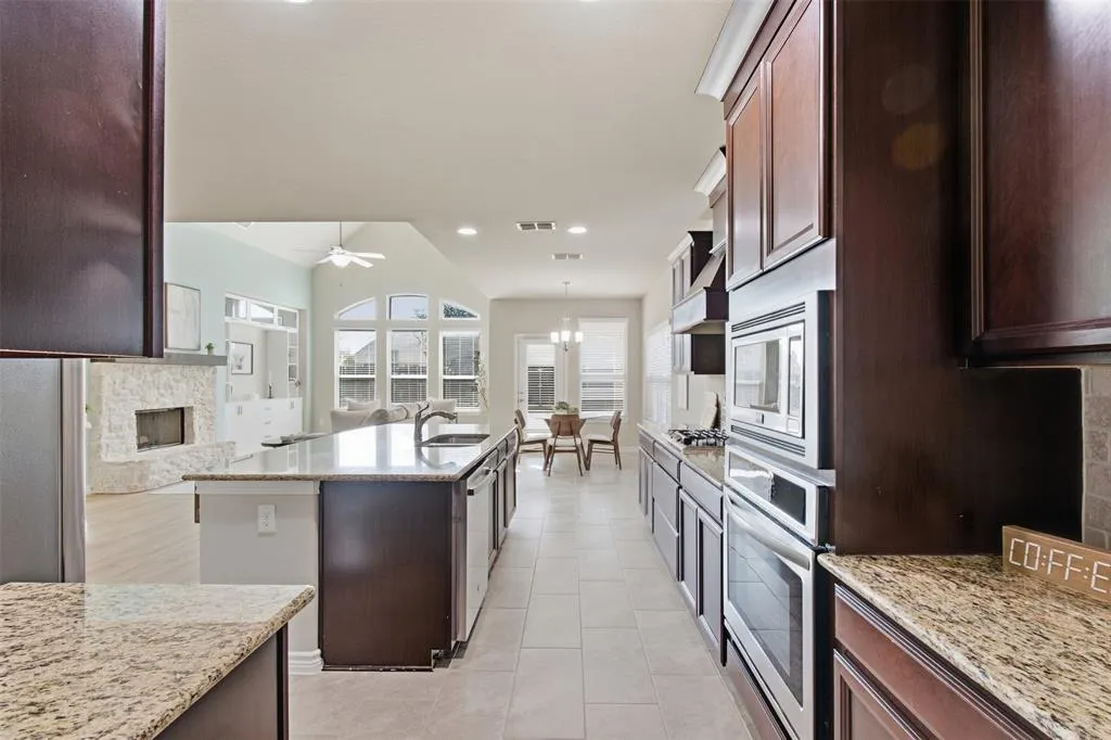 1112 Lake Cypress Lane