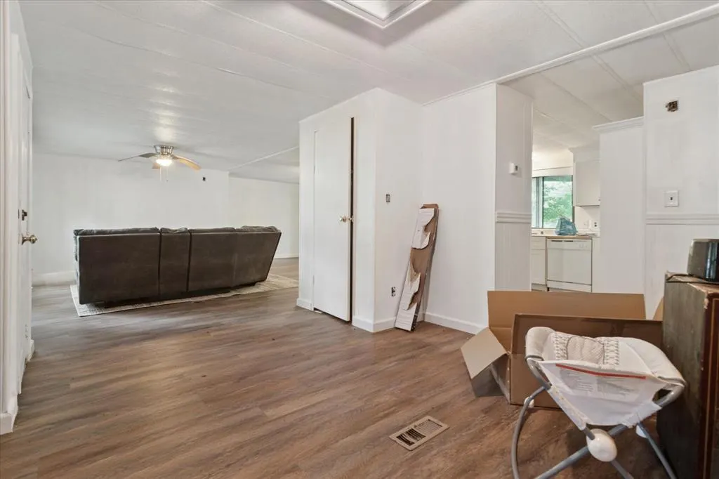 4804 Creekside Road