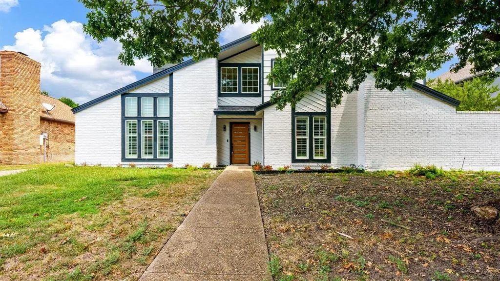 2616 Ellis Court