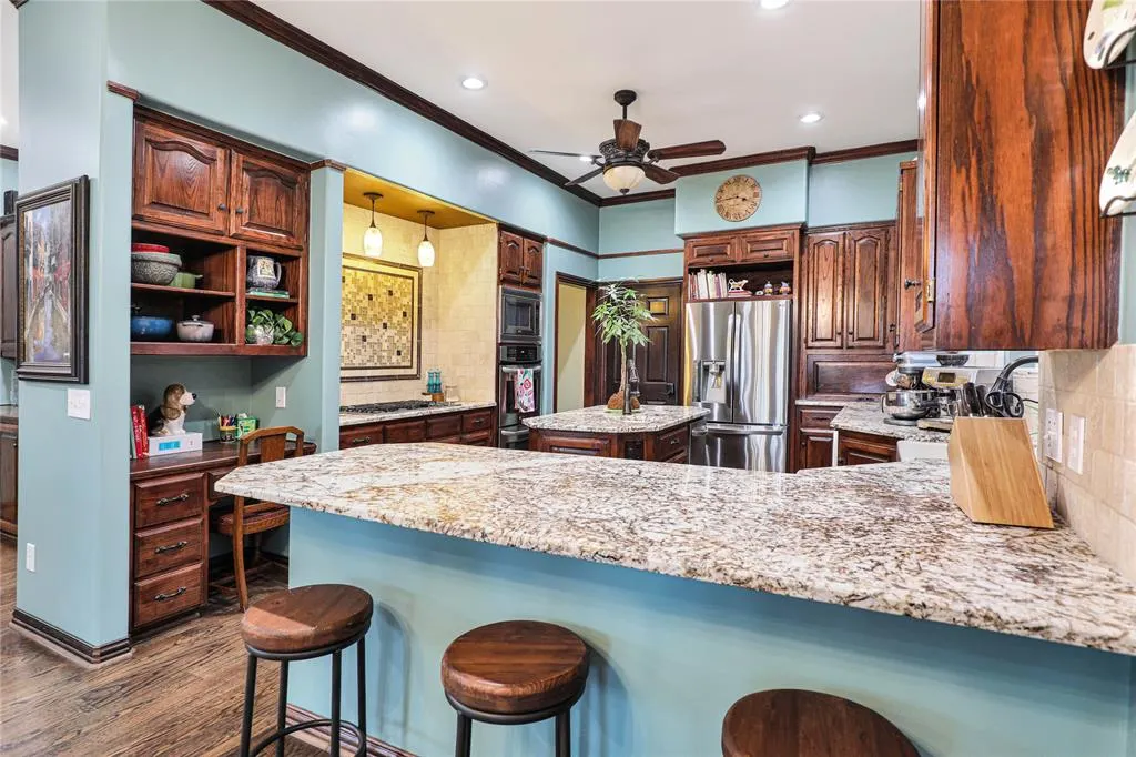 1204 Hills Creek Drive