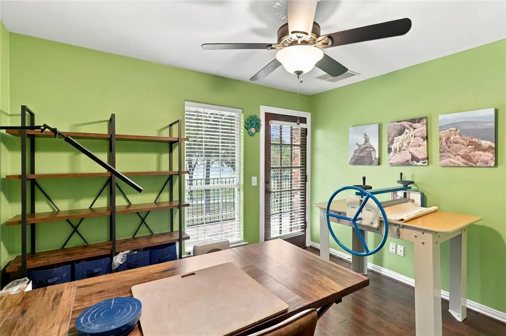 1204 Hills Creek Drive