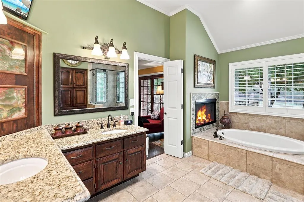 1204 Hills Creek Drive