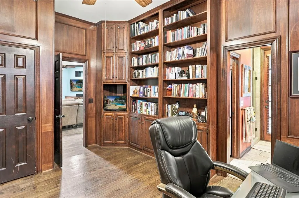 1204 Hills Creek Drive