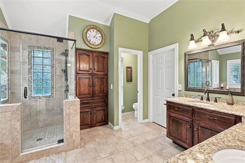 1204 Hills Creek Drive