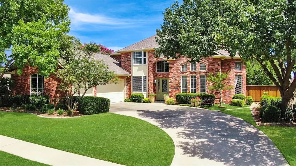 1204 Hills Creek Drive