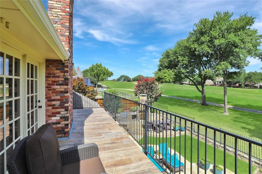 1204 Hills Creek Drive