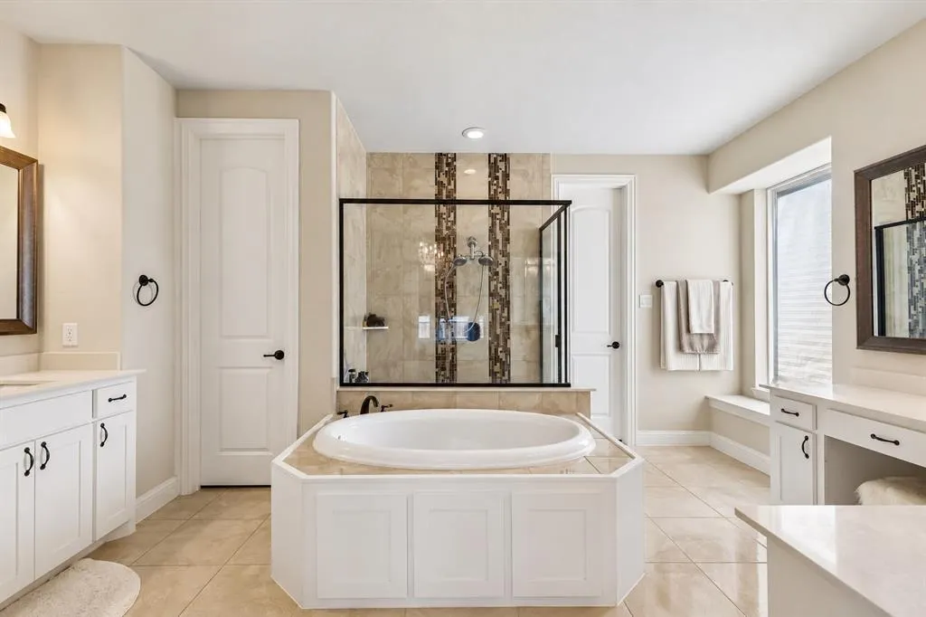 3613 Sparkling Drive