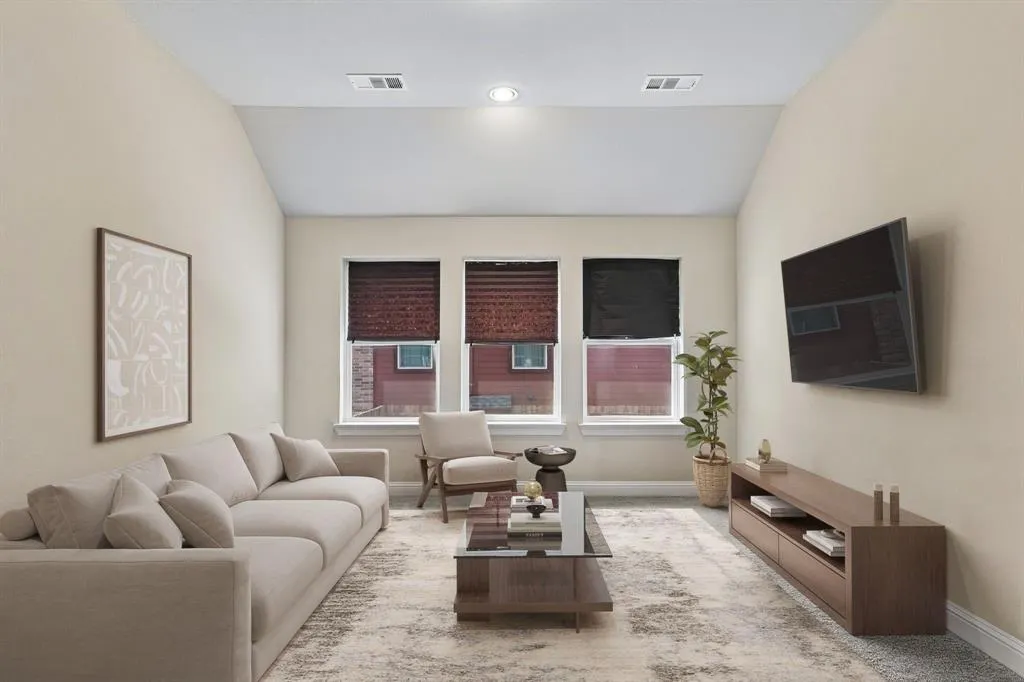 3613 Sparkling Drive