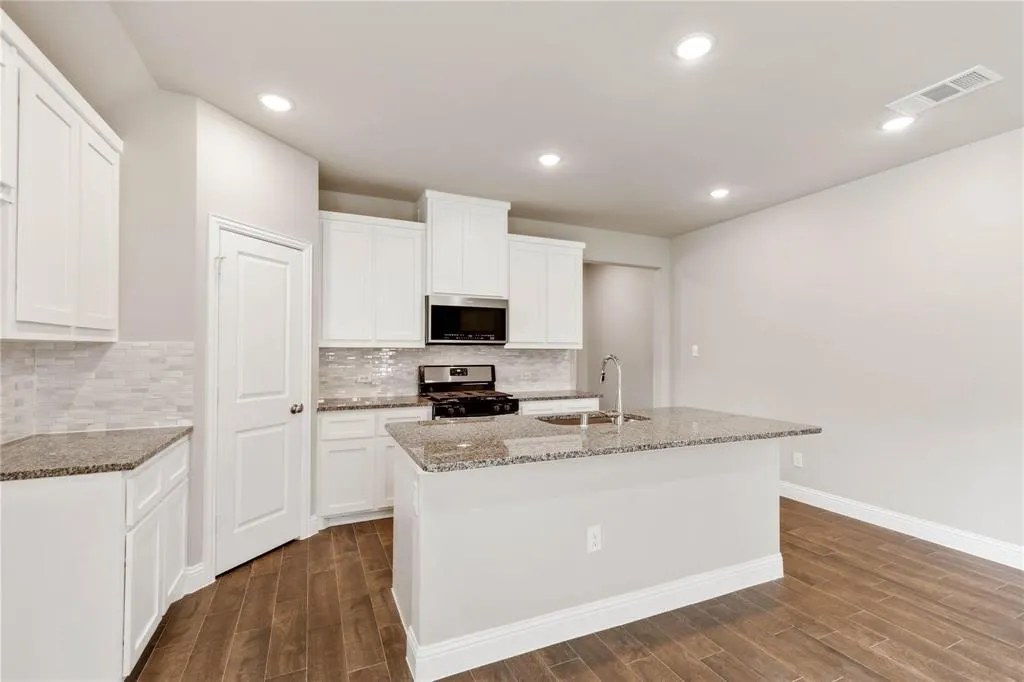 1253 Carinna Drive