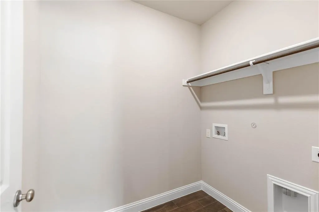 1253 Carinna Drive