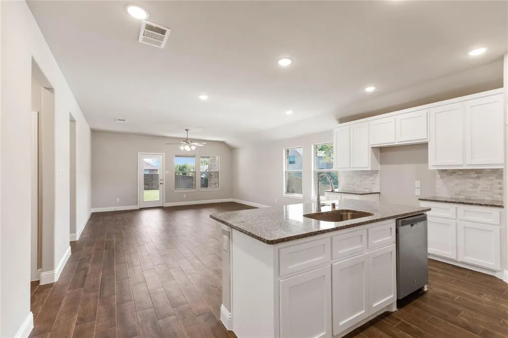 1253 Carinna Drive