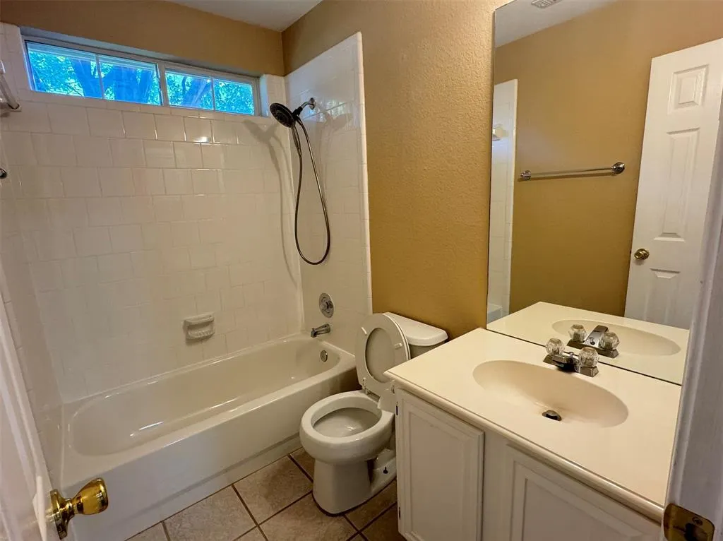 6721 Candlecreek Lane