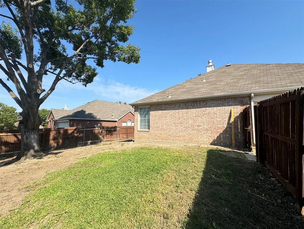 6721 Candlecreek Lane