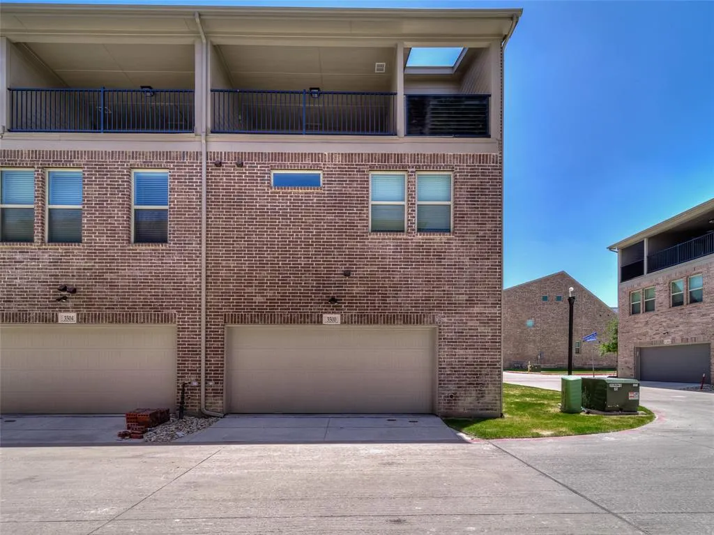 3500 Kingsland Drive