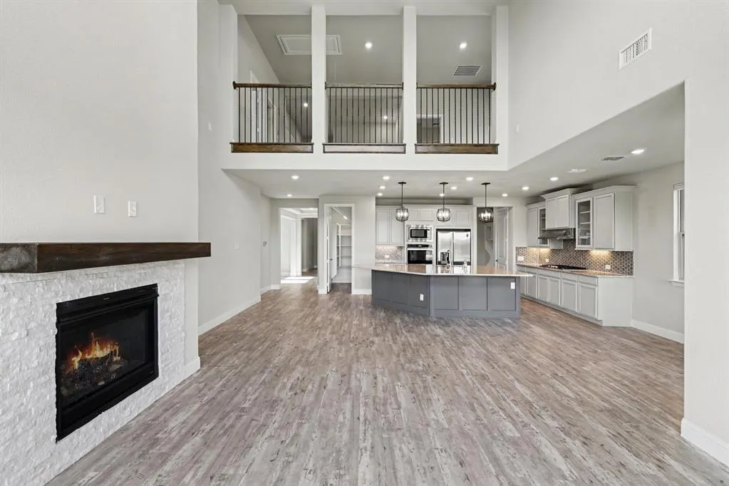 2317 Willow Garden Drive