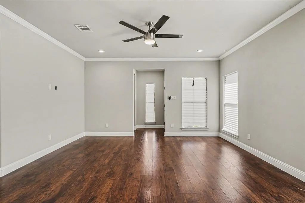 4221 Cardinal Drive