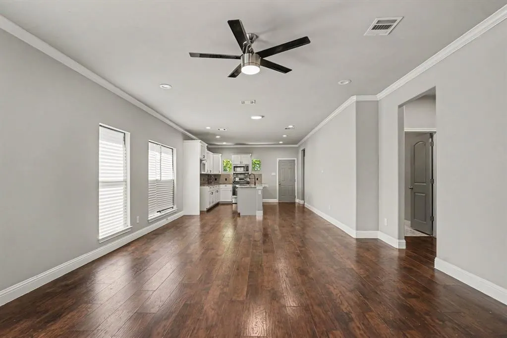 4221 Cardinal Drive