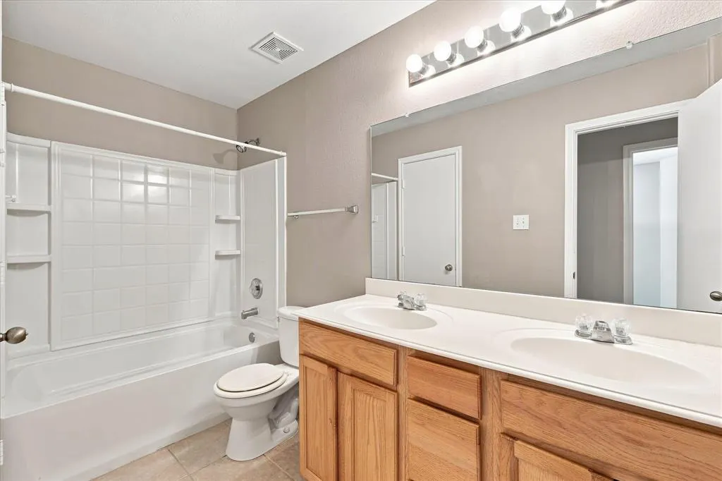 9878 Wake Bridge Drive
