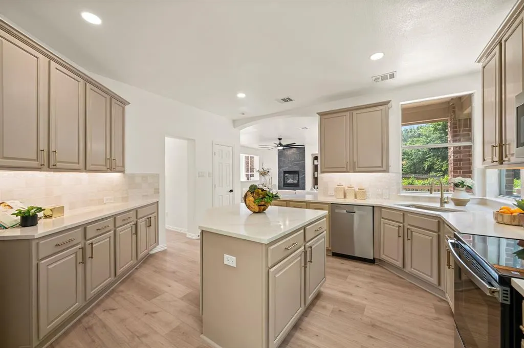 5212 Stone Brooke Crossing