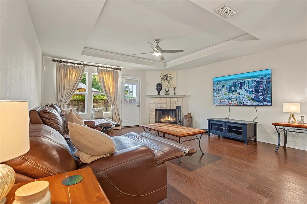 2929 Aspen Way