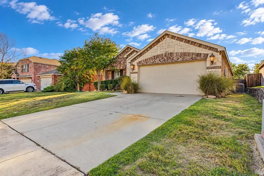 2929 Aspen Way