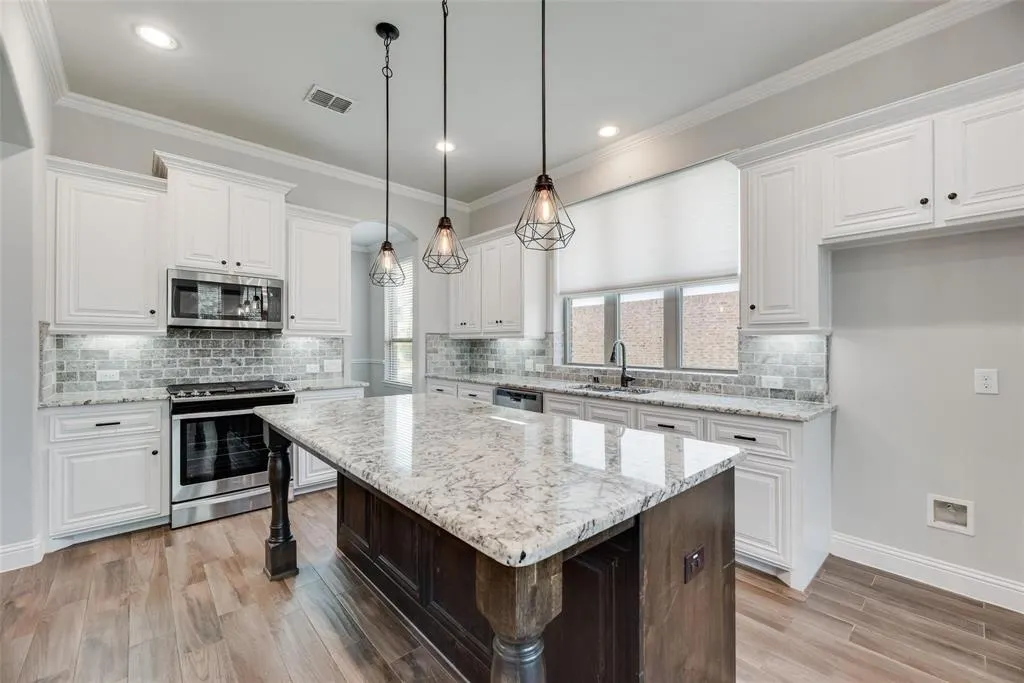 3504 Saint Croix Avenue