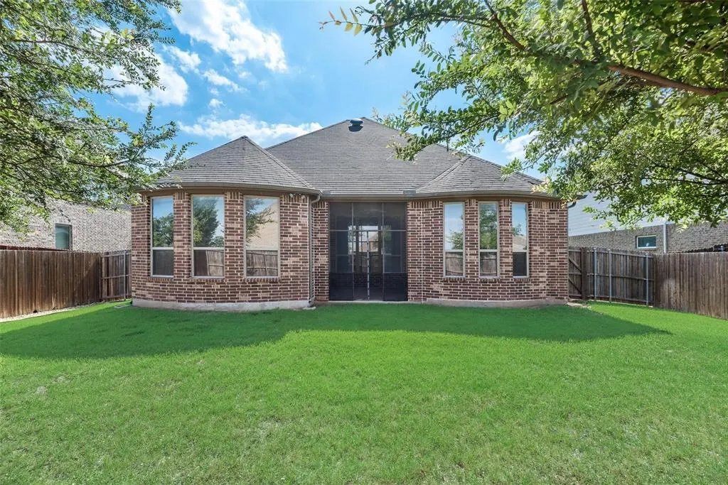 3504 Saint Croix Avenue