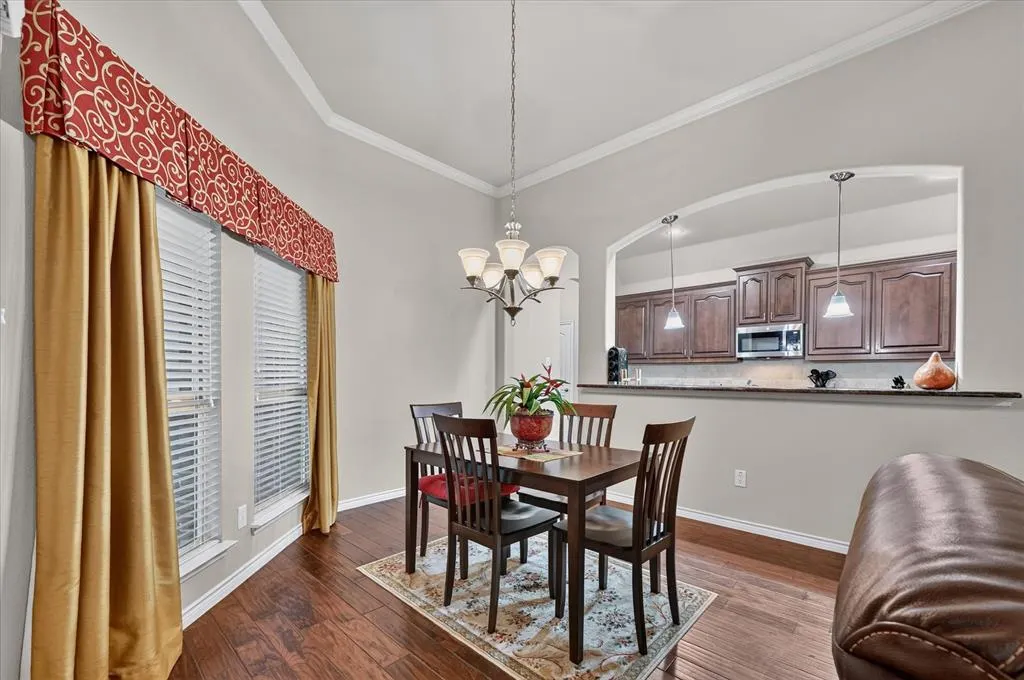 1824 Harlequin Place