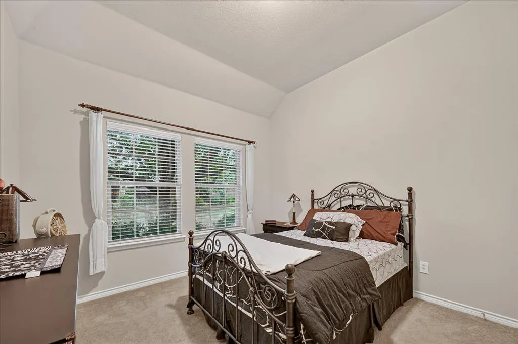 1824 Harlequin Place