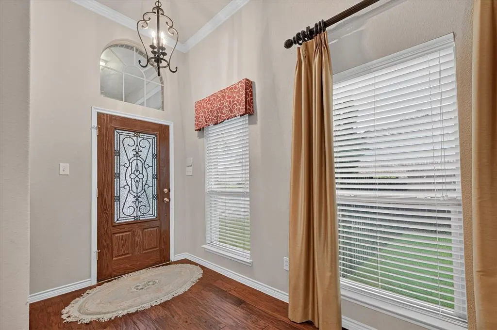 1824 Harlequin Place