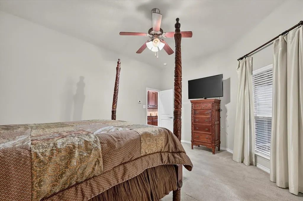 1824 Harlequin Place
