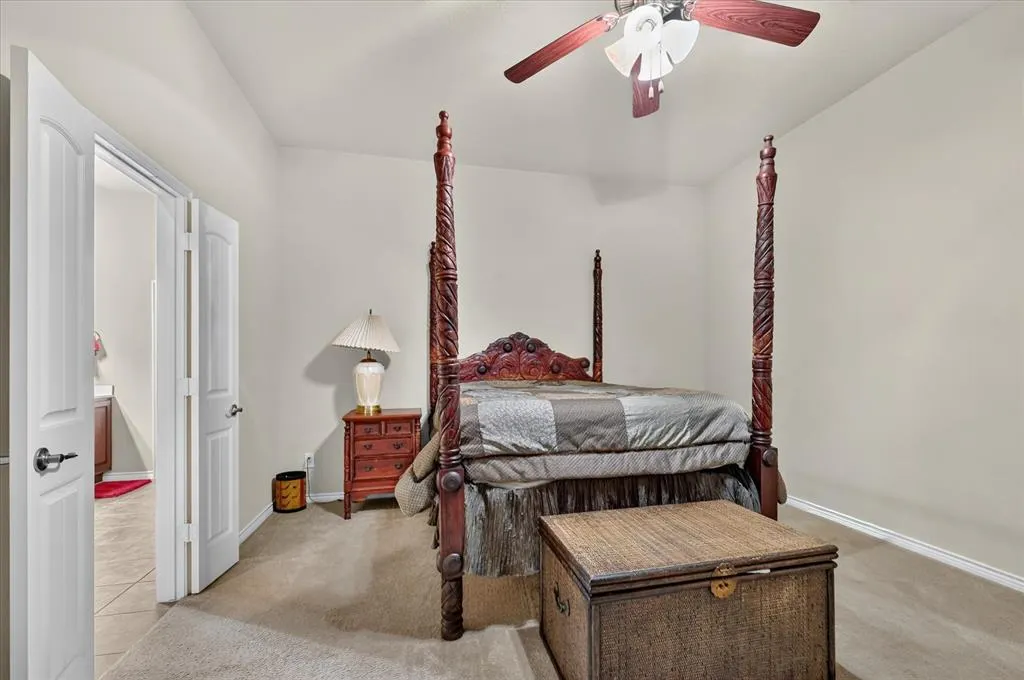 1824 Harlequin Place