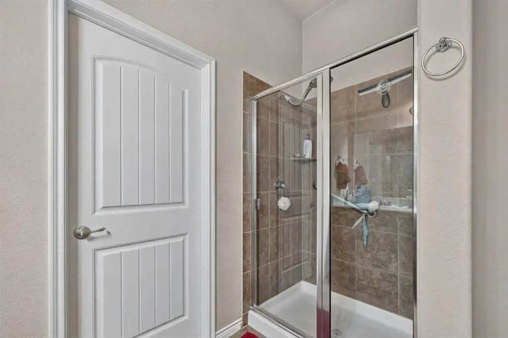 1824 Harlequin Place