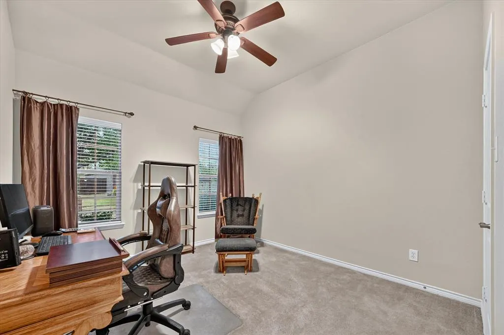 1824 Harlequin Place
