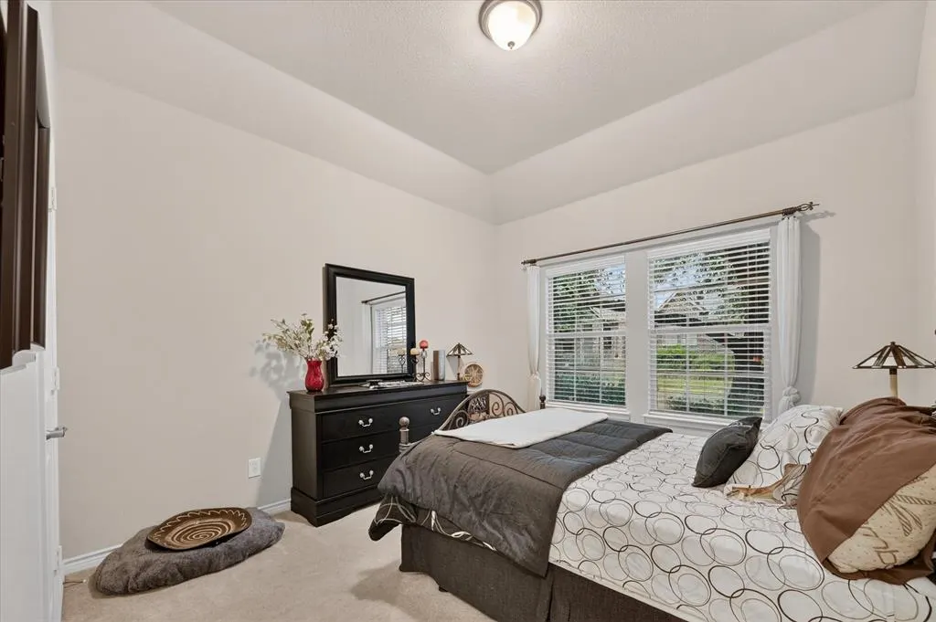 1824 Harlequin Place