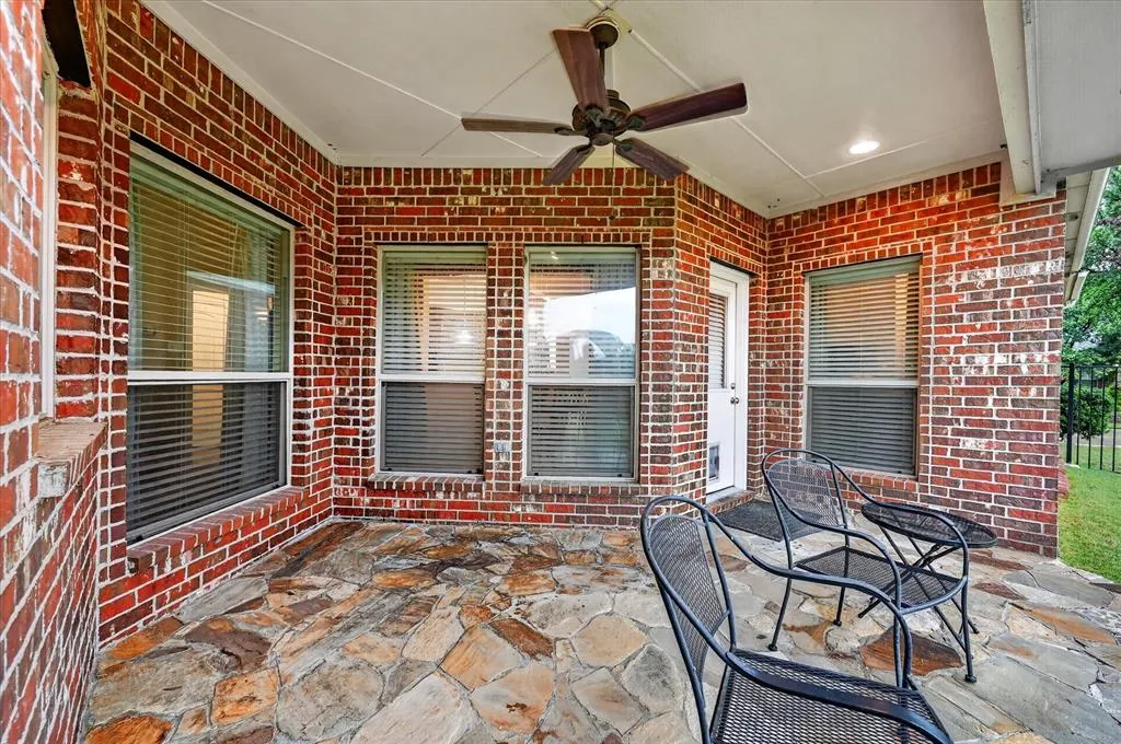1824 Harlequin Place