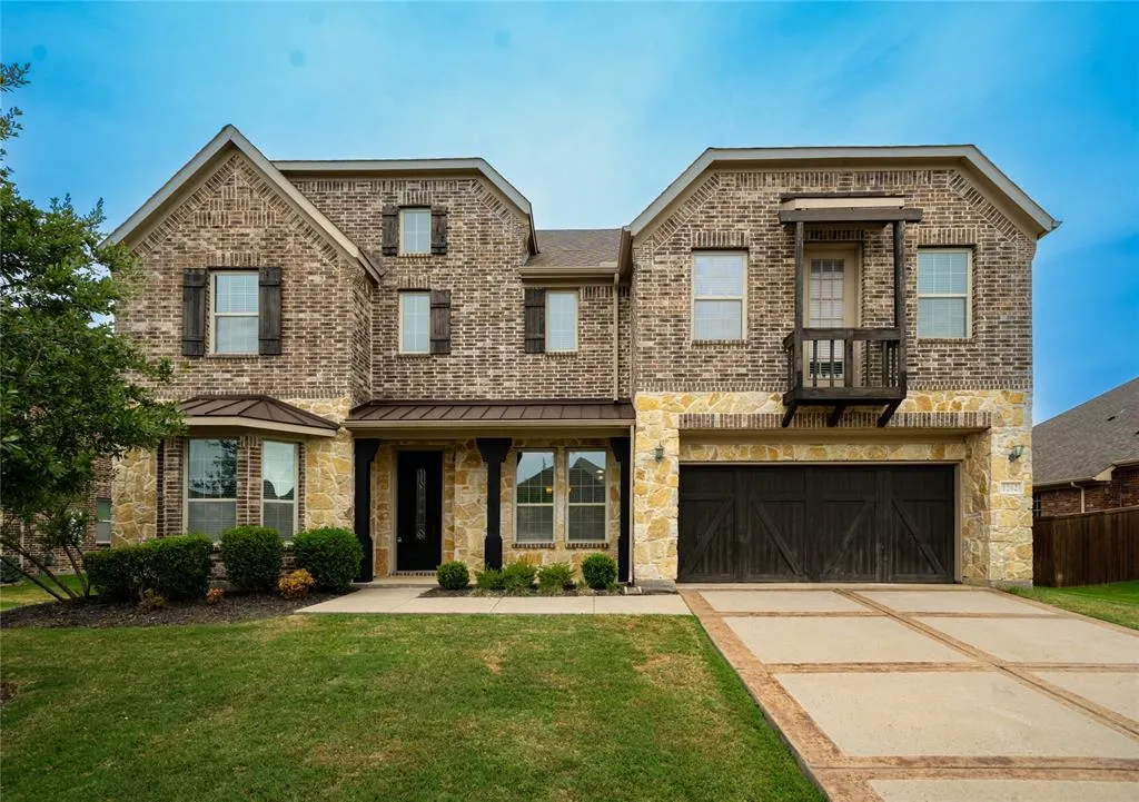 1262 Roma Drive