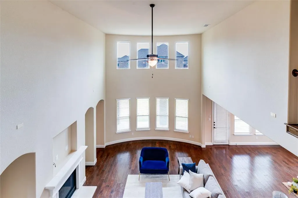 1262 Roma Drive