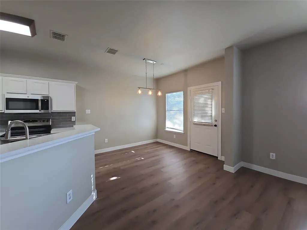 8621 Brunswick Drive