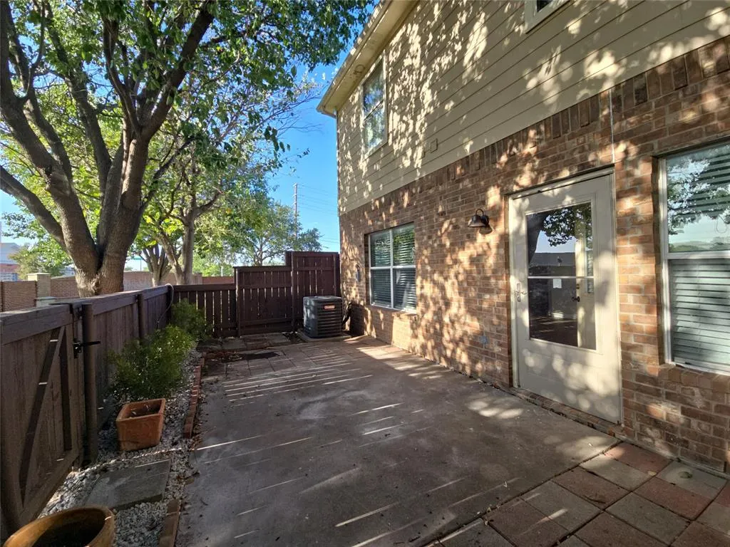 8621 Brunswick Drive