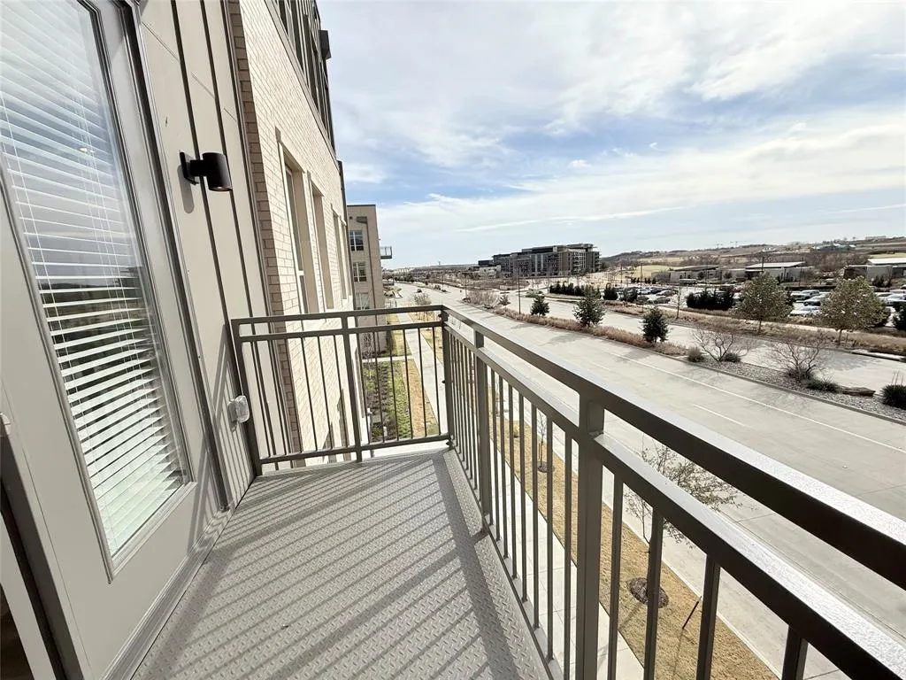 3900 pga Parkway #2302