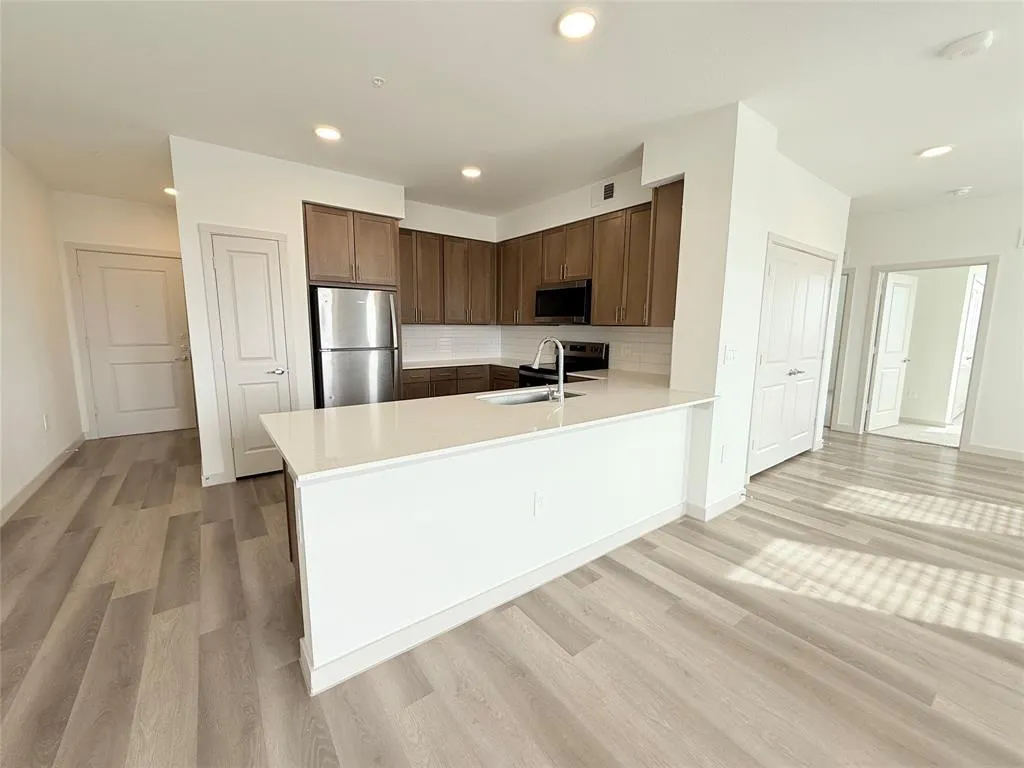 3900 pga Parkway #2302
