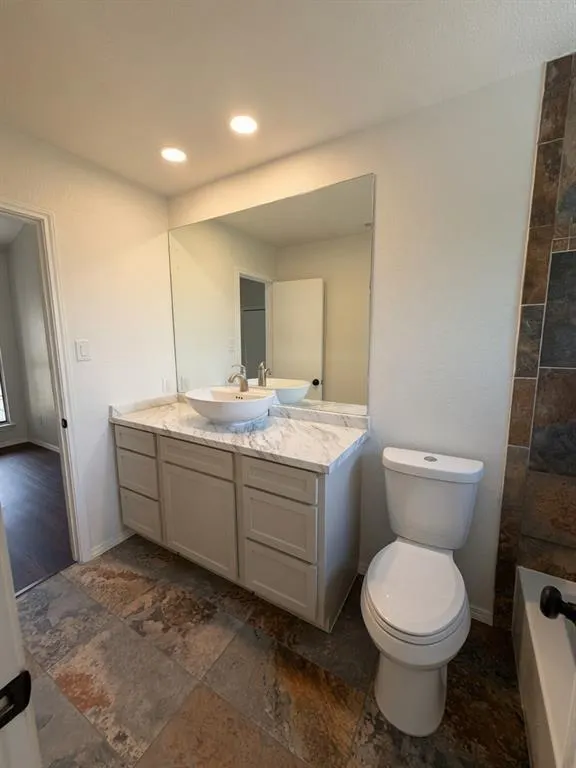 2204 W Park Boulevard #2901