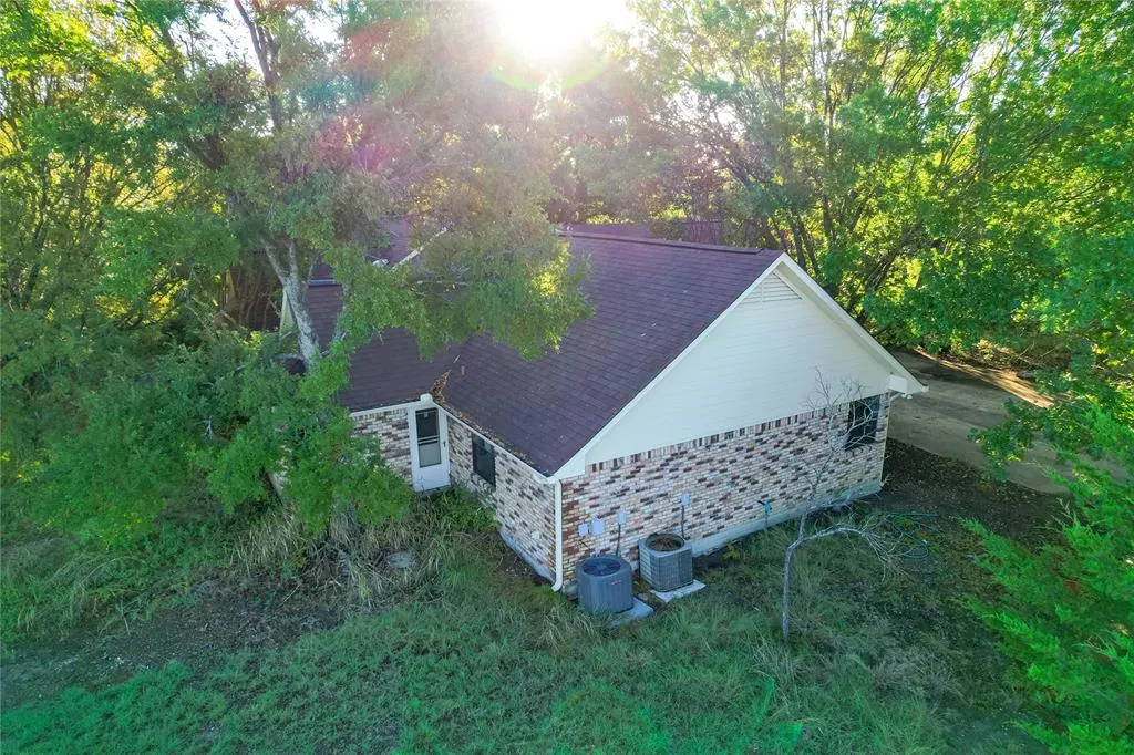5201 Windmill Lane